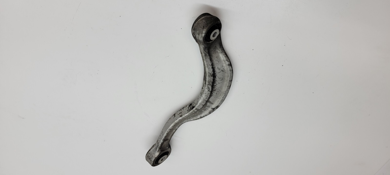 LAMBORGHINI URUS REAR LEFT UPPER WISHBONE CONTROL ARM OEM 4M0505371 4M0505397P