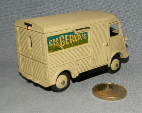Dinky Toys France réf 25CG ou 561 : Citroën H HY 1200 kg. Charles Gervais - Photo 2/7
