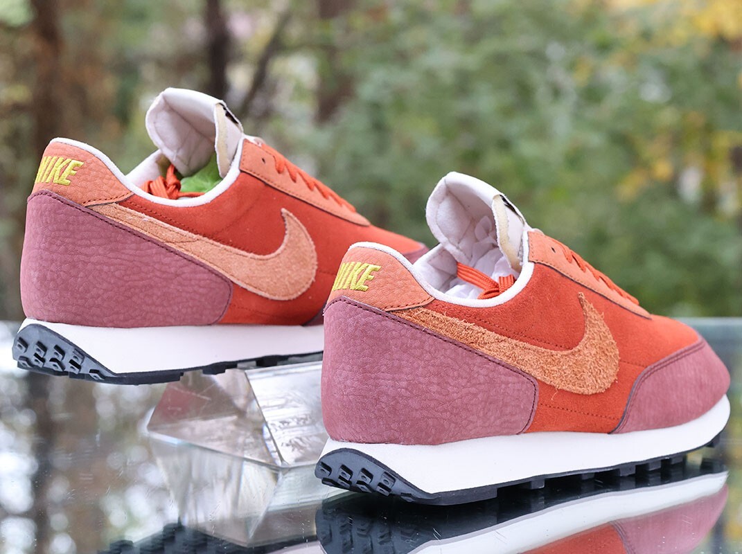 Nike DayBreak Rugged Orange Men's Size 10.5 Brown Custom