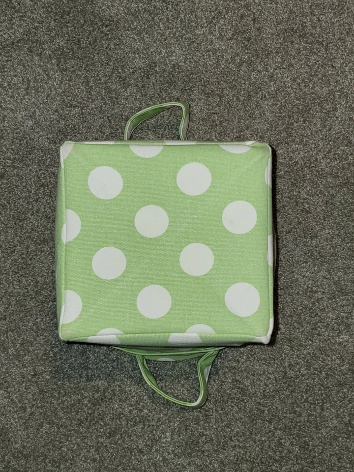 2 cubos de almacenamiento de lona MEDIANOS Pottery Barn Kids contenedores cestas de punto verde Foto 4 de 4