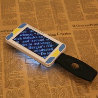 Portable 5.0 Color Screen Video Digital Magnifier Electronic Reading Aid 4x-32x Portable 5.0 Color Screen Video Digital Magnifier Electronic Reading Aid 4x-32x