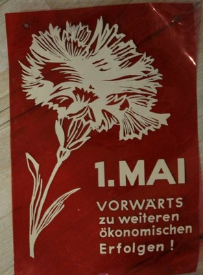 DDR 1.Mai Nelke Wimpel Vorwärts spruch rar um 1975 M17 | eBay