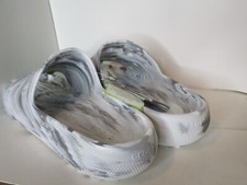 CROCS CLASSIC MARBLED UNISEX SLIDE - BLACK/WHITE - MENS 12 WOMENS 10 Slide On