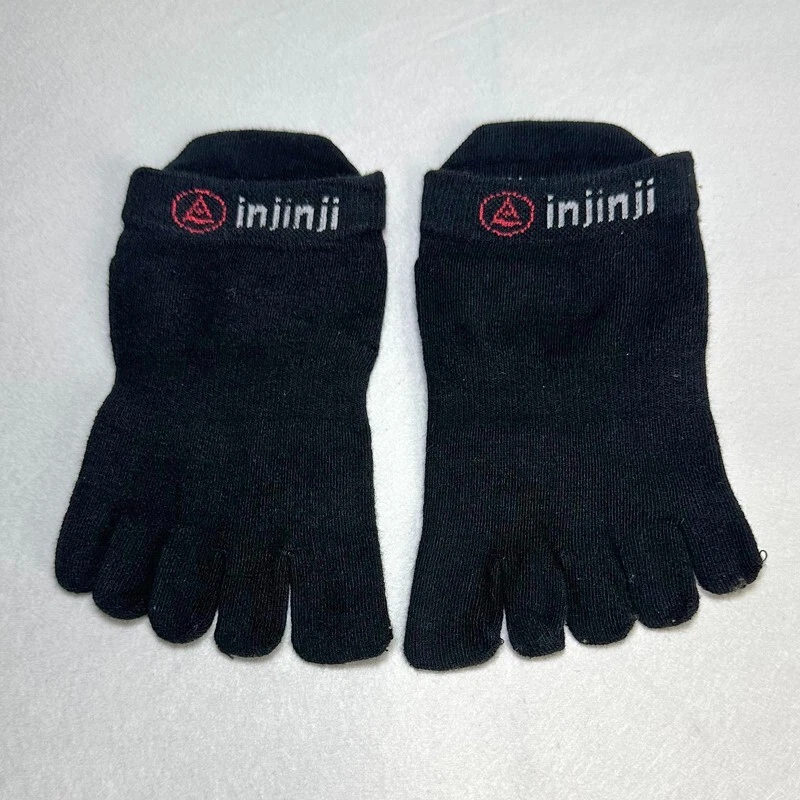 3 pack injinji Women's Lightweight 5 Toe No Show Socks Cool max Black Size S - Image 2 of 3