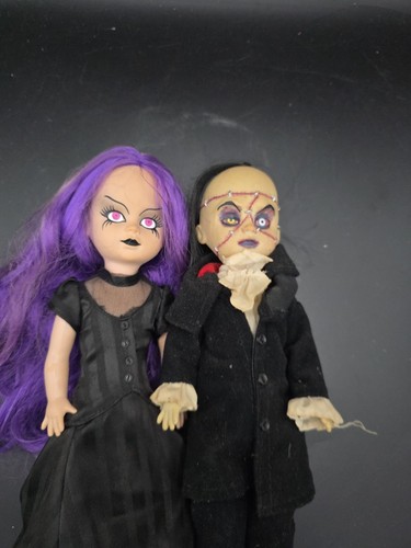 Muñecas Living Dead Scary Tales Vol 2 La Bella y la Bestia - Muñeca - Imagen 2 de 3