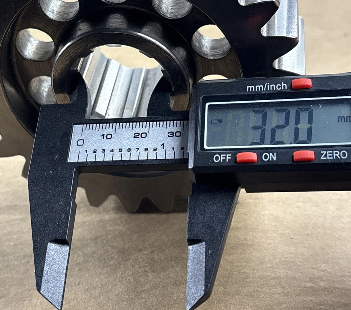 26 Tooth (26T) Industrial Drive Sprocket / Gear – Marked 19T/26T QC34 photo 4