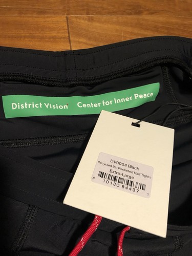 DISTRICT VISION Tom Tom Recycled 9in Pocketed Half Tights Black Size XL - Picture 4 of 17