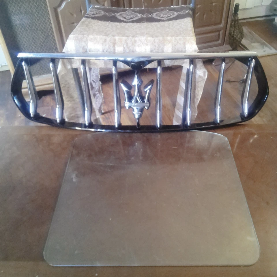 Parrilla delantera completa Maserati Granturismo 2008-20016 OEM Foto 2 de 2