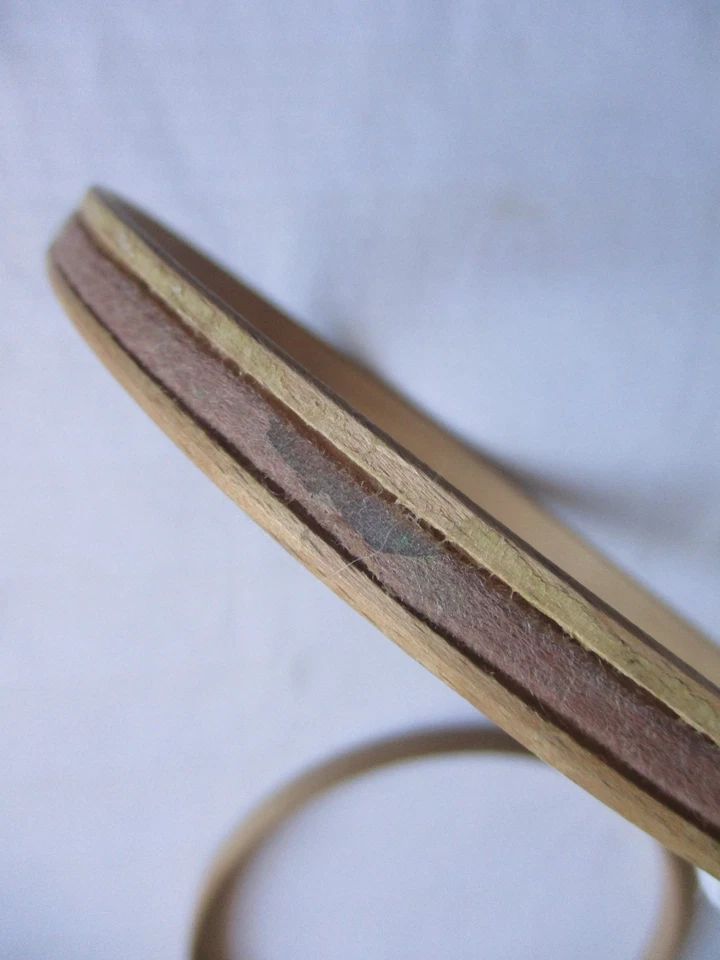 Vintage Gibbs Wood Wooden Embroidery Hoop 6" Spring Tension Felted - Image 3 of 4