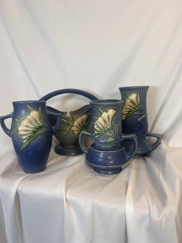 Roseville Pottery Freesia Blue Lot of 4 – Vases & Basket – Roseville U.S.A.