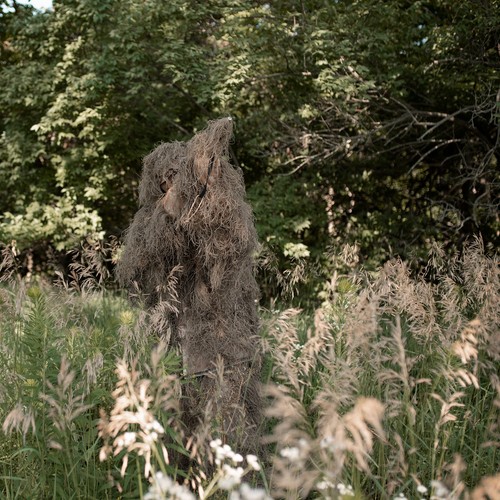 VIVO Ghillie Anzug Erwachsene M/L trockenes Gras Woodland Tarnung, 3D 4-teilig + Tasche - Bild 5 von 8