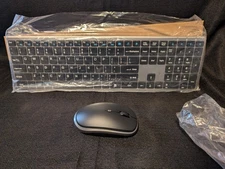 MULTIMEDIA ULTRA THIN WIRELESS KEYBOARD AND MOUSE COMBO-NOB-Silver Black