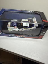 Autoart - 1:18 - Corvette C5R 24hrs Le Mans 2006 / 3rd