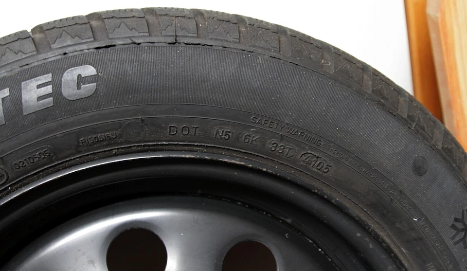 Alfa 147 Komplettrad Winterreifen Pneumant PN150 Wintec auf Original-Stahlfelge - Bild 4 von 4