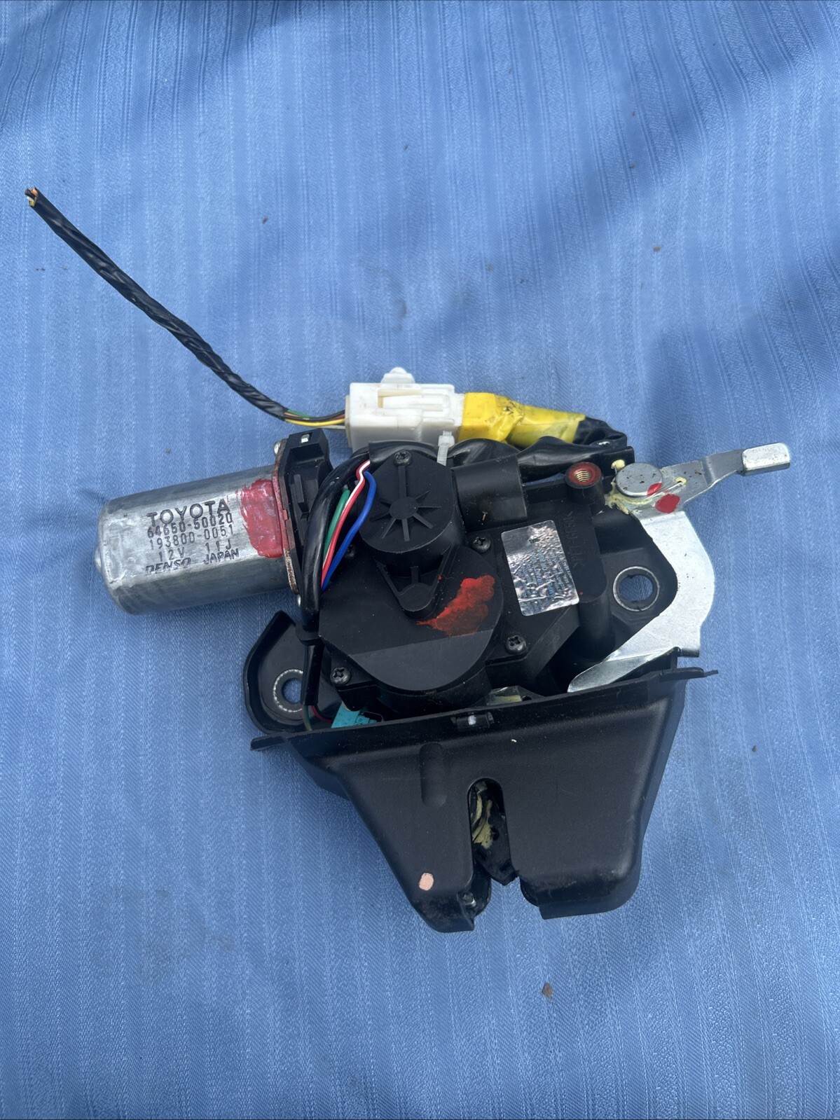 LEXUS LS430 GS300 GS350 GS450 REAR TRUNK LOCK LATCH ACTUATOR OEM 2001_2011