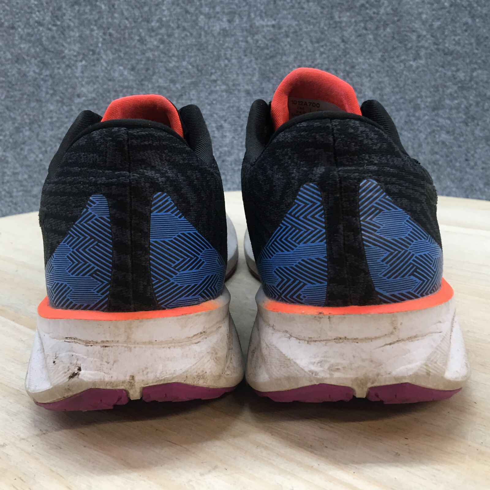 asics roadblast womens