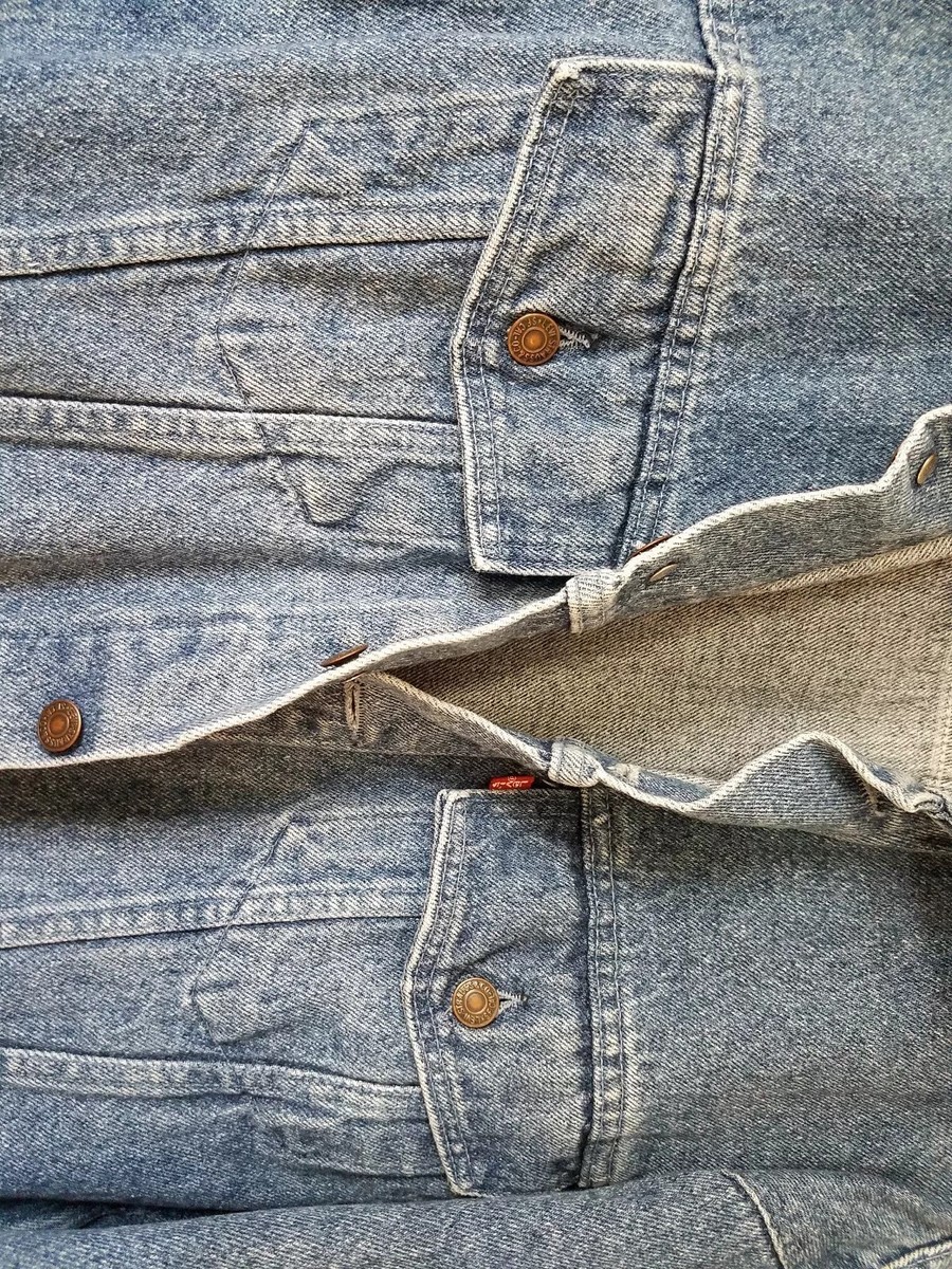 Levi's Denim Jean Jacket Men's Red Tab Distressed Wash 70598 Levi's Denim Jean Jacket Men's Red Tab Distressed Wash 70598