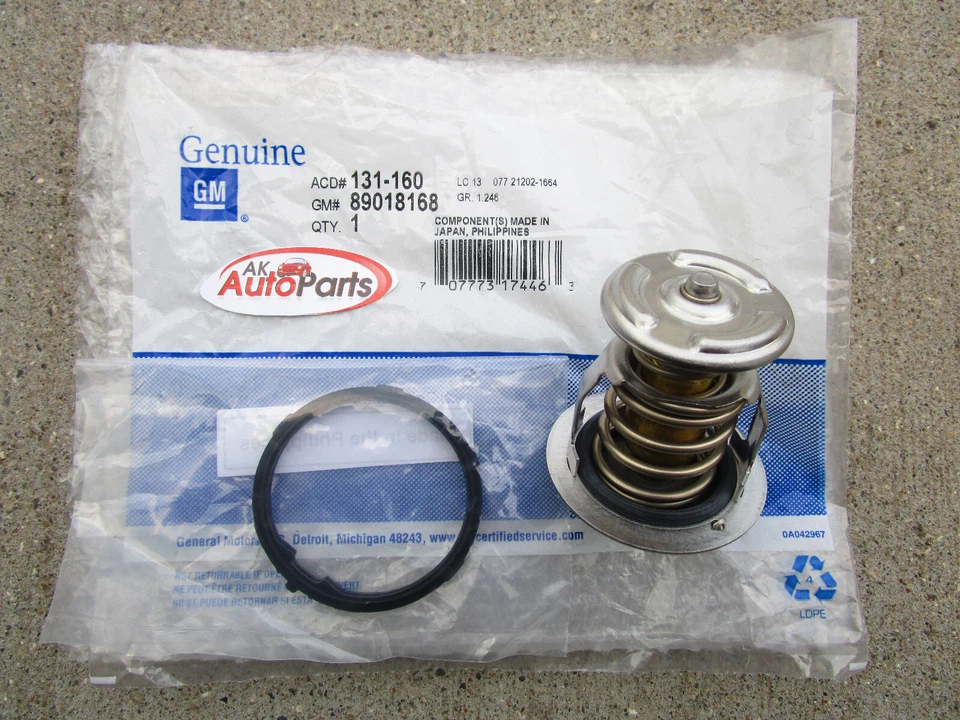 21-22 CADILLAC ESCALADE 6.2L MOTOR REFRIGERANTE TERMOSTATO CON JUNTA OEM NUEVO Foto 4 de 4