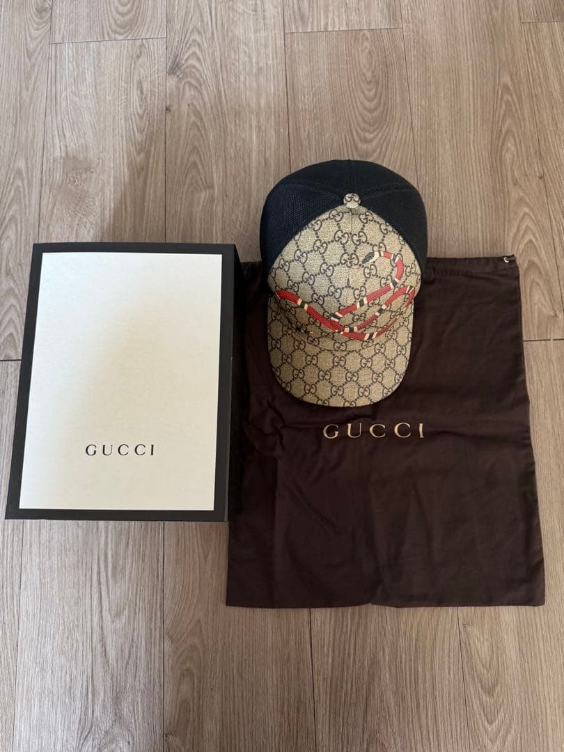 GUCCI GG Pattern Snake Design Hat - image 1