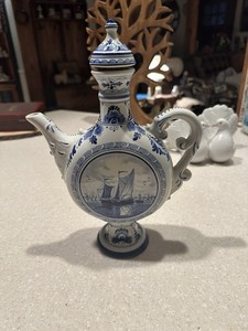 Herman Jansen Delft Blue Collectible Liquor Bottle Decanter, Blue Delft dtd 1777
