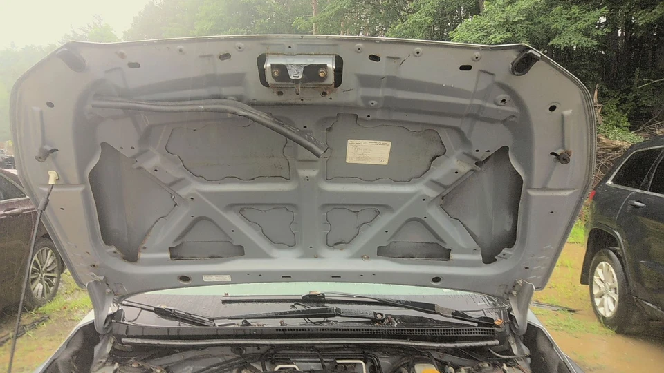 12 SUBARU IMPREZA Hood Surface Rust 2.0lice Silver Metallicg1u - Image 2 of 2