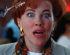 Catherine O'Hara autographed 8x10 Photo signed Picture pic and COA