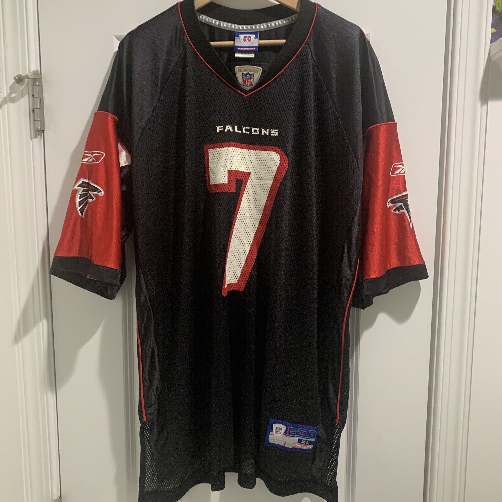 Picture 1 of 6