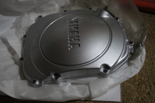 YAMAHA GENUINE  FZR600 94-95 YZF600 CLUTCH COVER CASE  4JH-15431-00 NOS - Picture 5 of 5