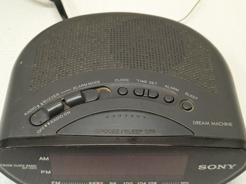 Sony - Dream Machine - ICF-C211 AM FM Wecker Digital Radiowecker - Schwarz - Getestet - Bild 2 von 9