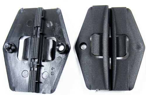 GM Window Glass Guide Clips- 1982-94 S10 S15 Sonoma Blazer Jimmy- 2 clips- #011