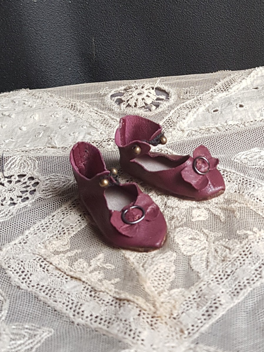 CHAUSSURES 7,5 cm POUR POUPEES ANCIENNES RAYNAL, Gégé, Bella, Corolle