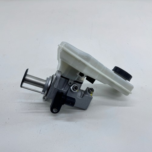 VW UP MASTER CYLINDER BRAKE SERVO 32668744 1.0 PETROL CHYA 11-16 - Picture 5 of 12