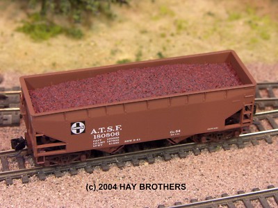 Hay Brothers VOLCANIC CINDERS - Fits Micro-Trains 33ft 2-Bay Hopper Cars