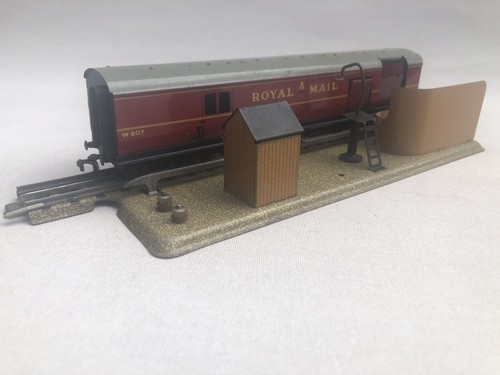 Hornby Dublo 32198 OO 3-Rail TPO Lineside Apparatus + BR Post Coach W807 GC | Zustand: Used