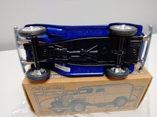 Ertl 1932 Ford Panel Truck Bank Die-Cast Metal 1995 F223 Pre-Owned 1:25 Scale - Picture 8 of 13