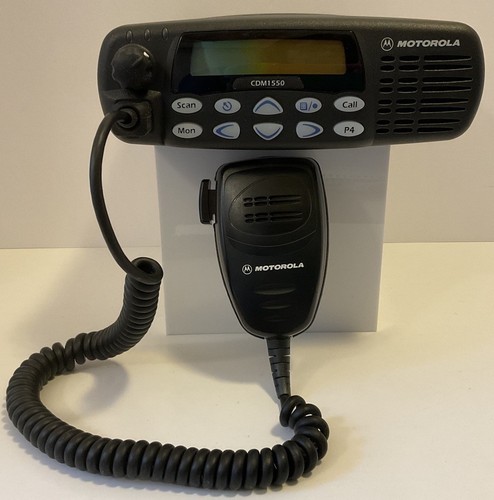 MOTOROLA CDM1550 136-174 MHz VHF TWO WAY RADIO MIC & ORIGINAL BOX AAM25KKF9AA5AN - Zdjęcie 2 z 21