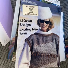 Patons 257 Woman's Autumn Collection 12 Designs Original Knitting Pattern Book 