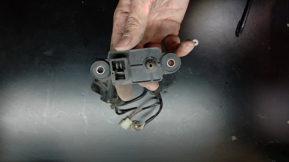 85-07 YAMAHA Vmax 1200 VMX12 OEM V-Boost Control Unit Computer Sensor Set Servo - Image 3 of 4