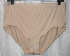 NEW SZ 9 VANITY FAIR COMFORT WHERE IT COUNTS NEUTRAL SILKY PANTIES BRIEFS 13463