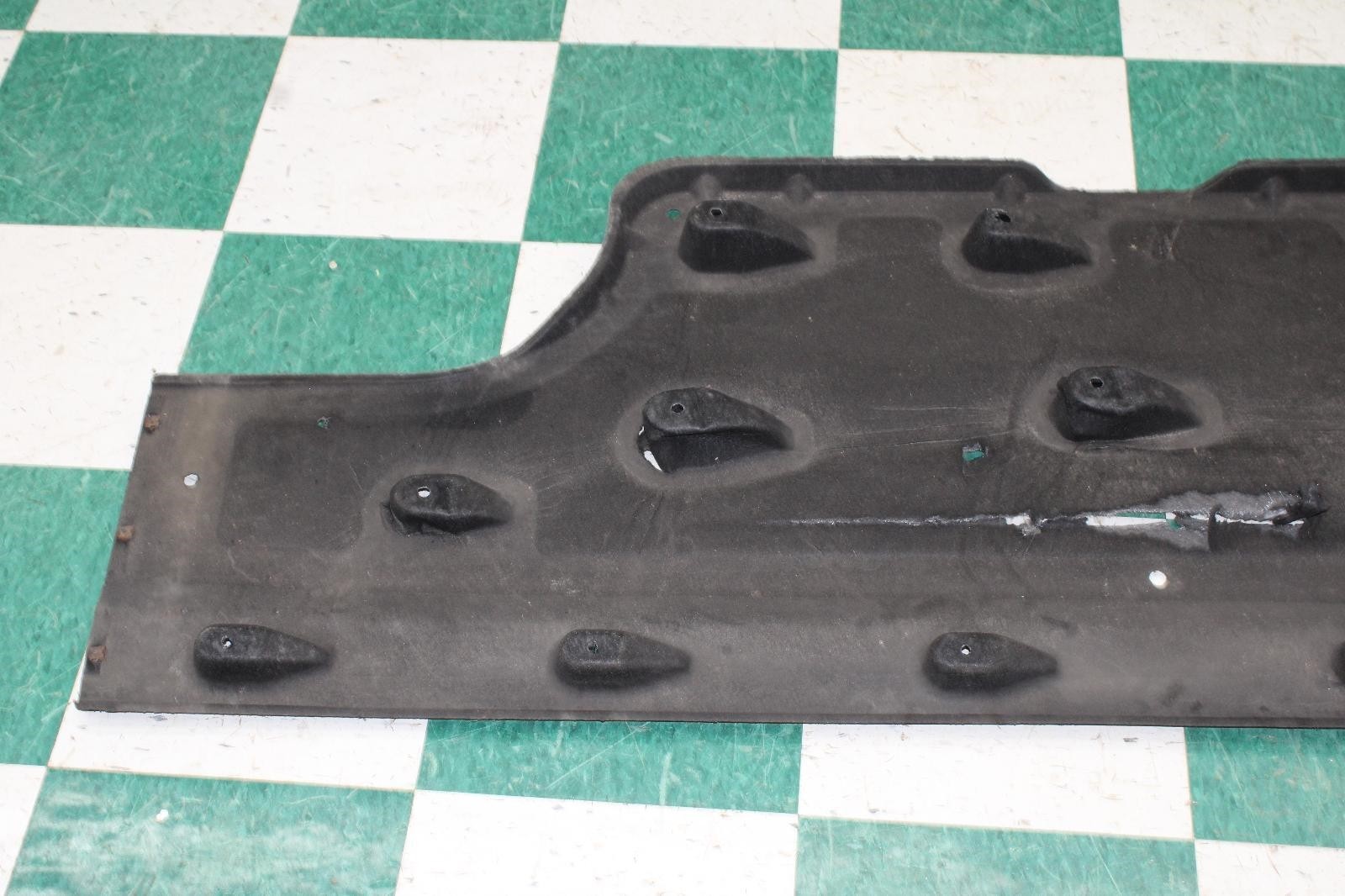 ⚠️DMG⚠️ 14-21 Ghibli Black Driver Side Left LH Under Body Splash Guard Shield OE
