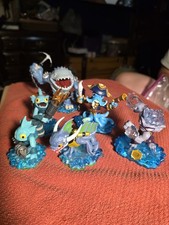  VERY GOOD  Skylanders Giants - Water Skylanders w/ Giant .6 in total