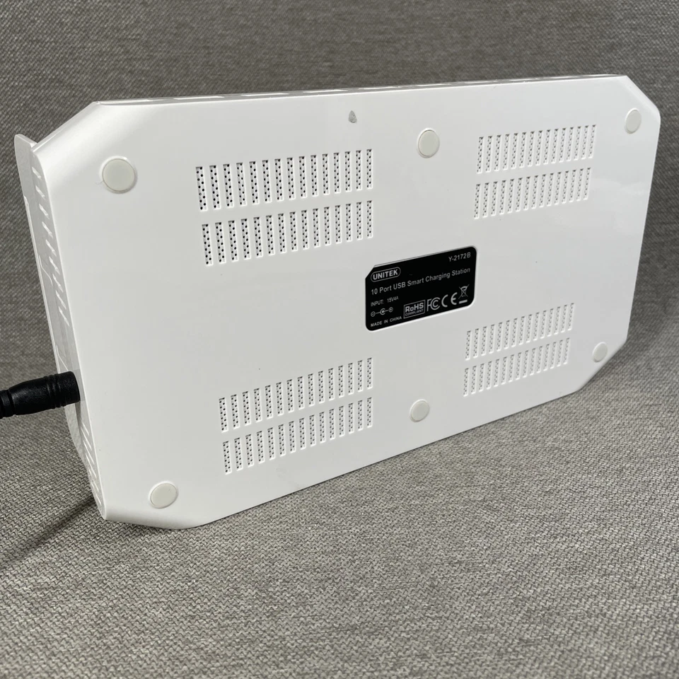UNITEK Smart Charging Station Y-2172B Switching Adapter 96 watt 10 Port USB - Image 2 of 4