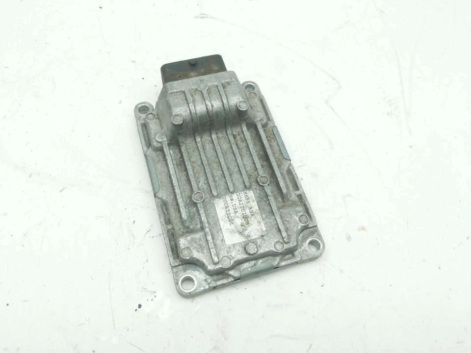 14 Ordenador Ducati Monster 696 CDI ECU ECM Caja 28641852A Foto 2 de 4