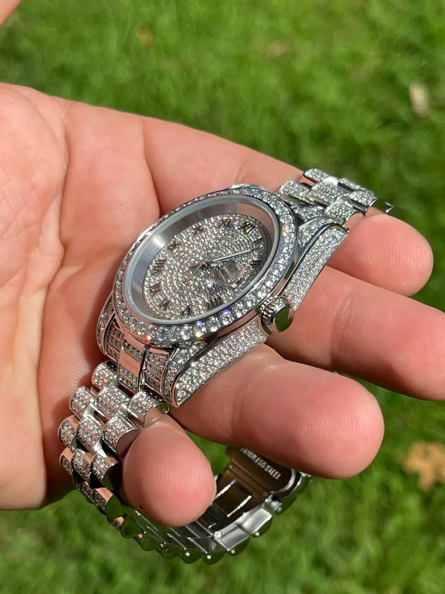 Diamond flooded deals watch