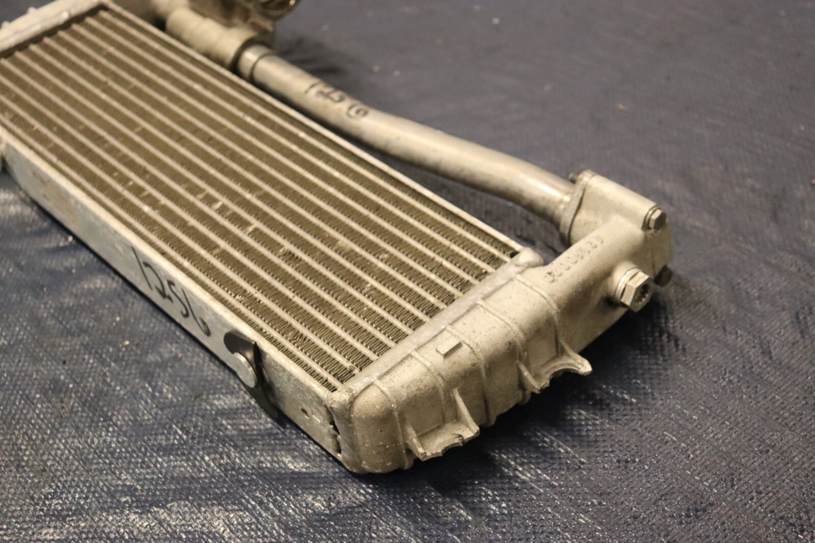 2012 AUDI R8 5.2 QUATTRO SPYDER V10 OEM AUTO TRANSMISSION OIL COOLER *DAMAG#1256