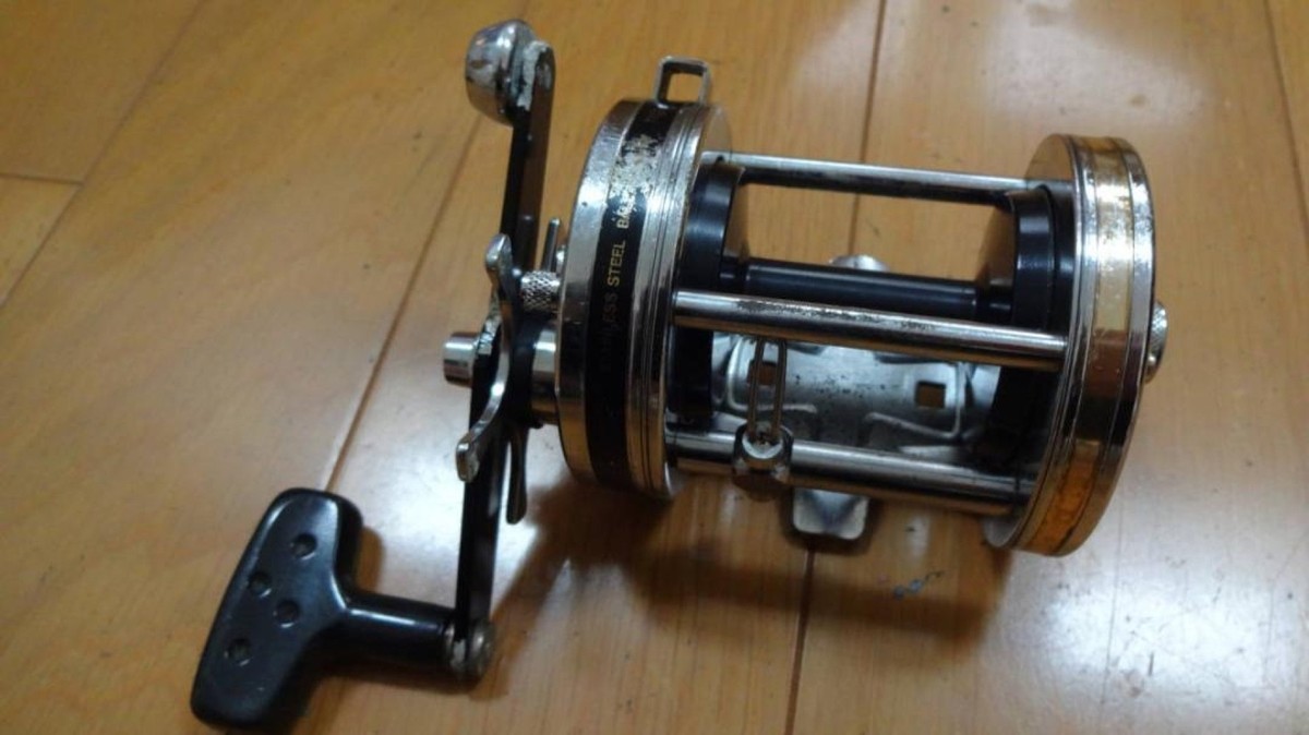 Abu Garcia Ambassadeur 7500C3 Chrome Levelwind Reel | eBay