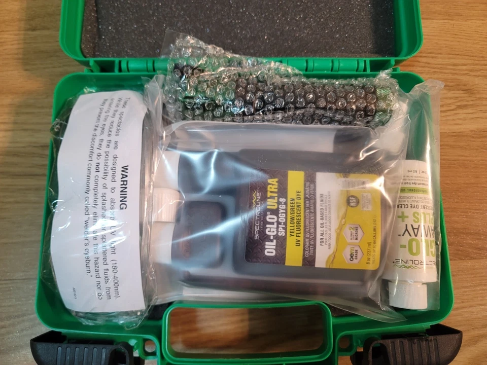 Spectroline SPI-LTOGYG Hydraulic Oil Leak Detection Kit - Image 4 of 4