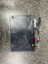 2017 CADILLAC XT5 Communication module telematics OnStar OEM 17