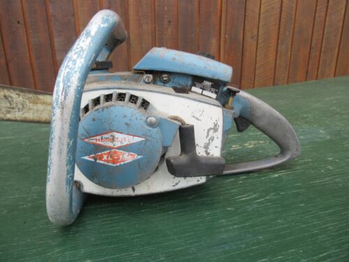 Vintage HOMELITE XL-12 Chainsaw Chain Saw with 13" Bar - Picture 2 of 10
