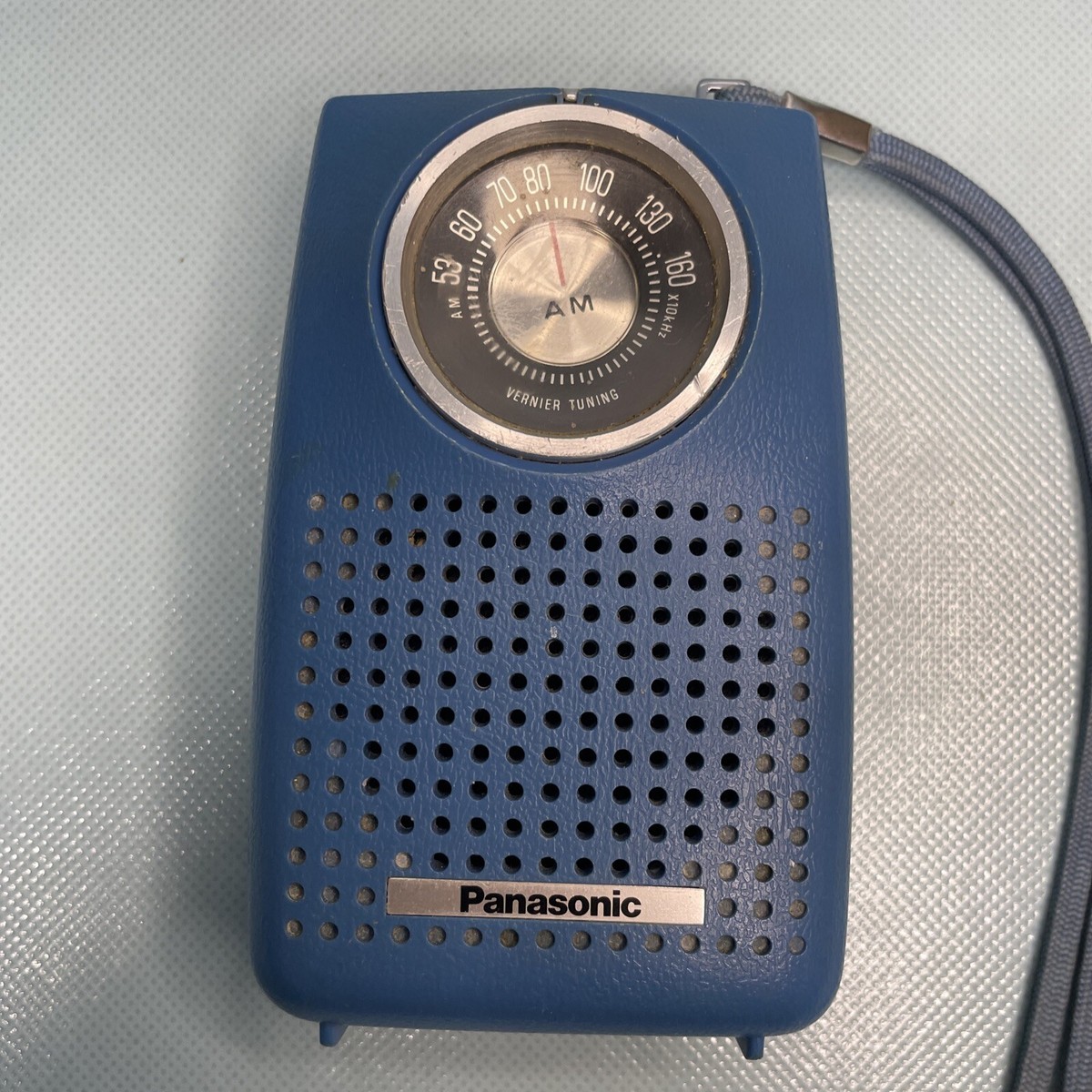 PanasonicTF1105ラジオ VINTAGE PANASONIC MATSUSHITA AM TRANSISTOR RADIO MODEL R-1052 BLUE